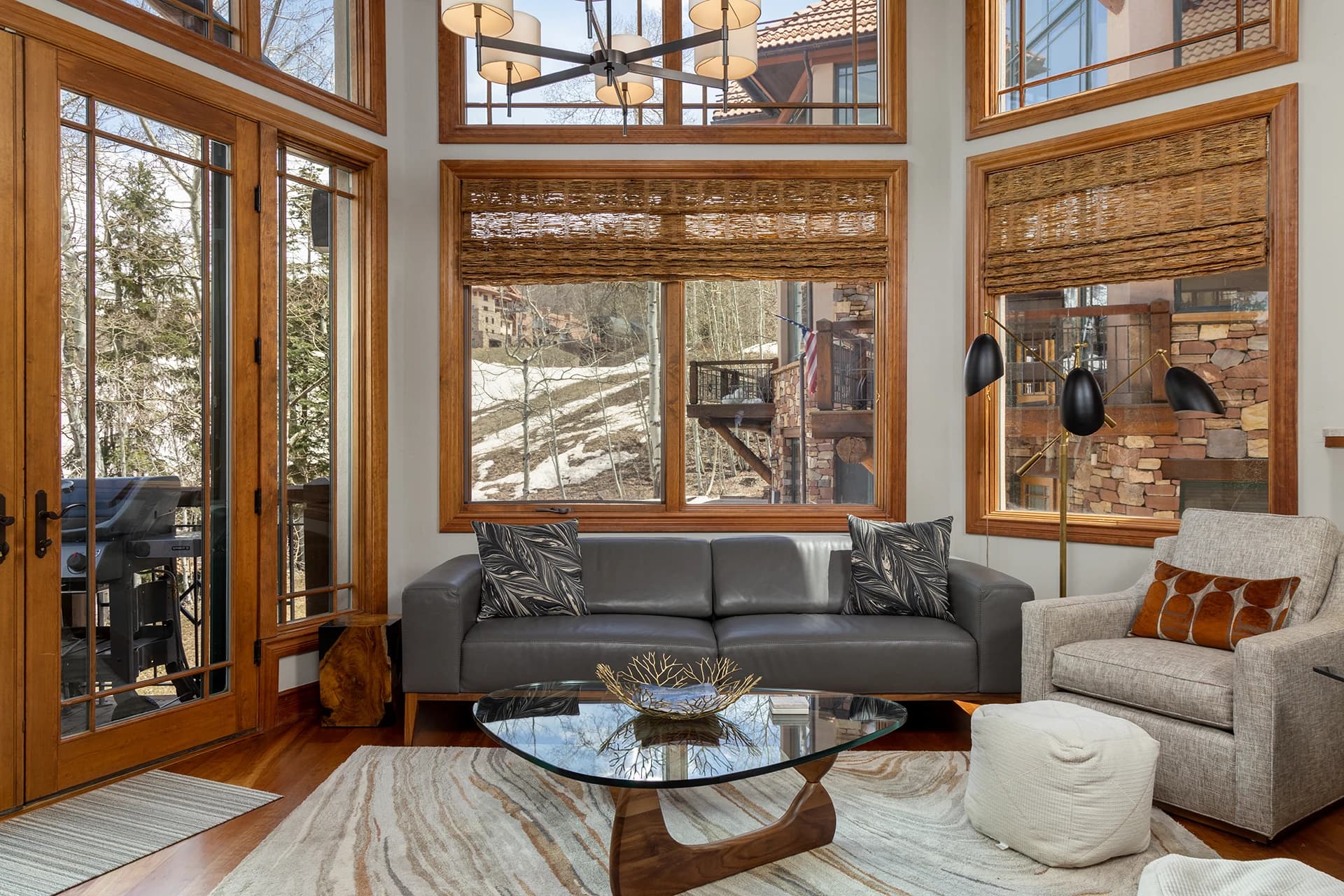 Meadows Run Modern - Image 3