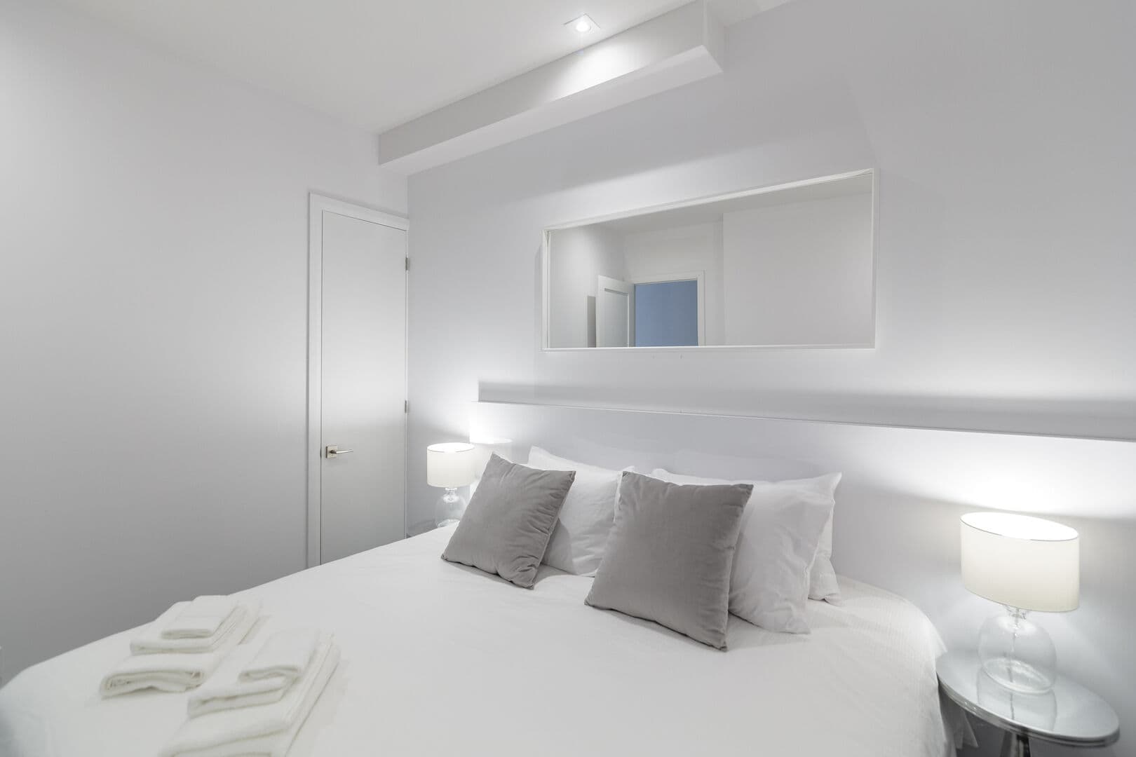 Lasalle House - Image 8