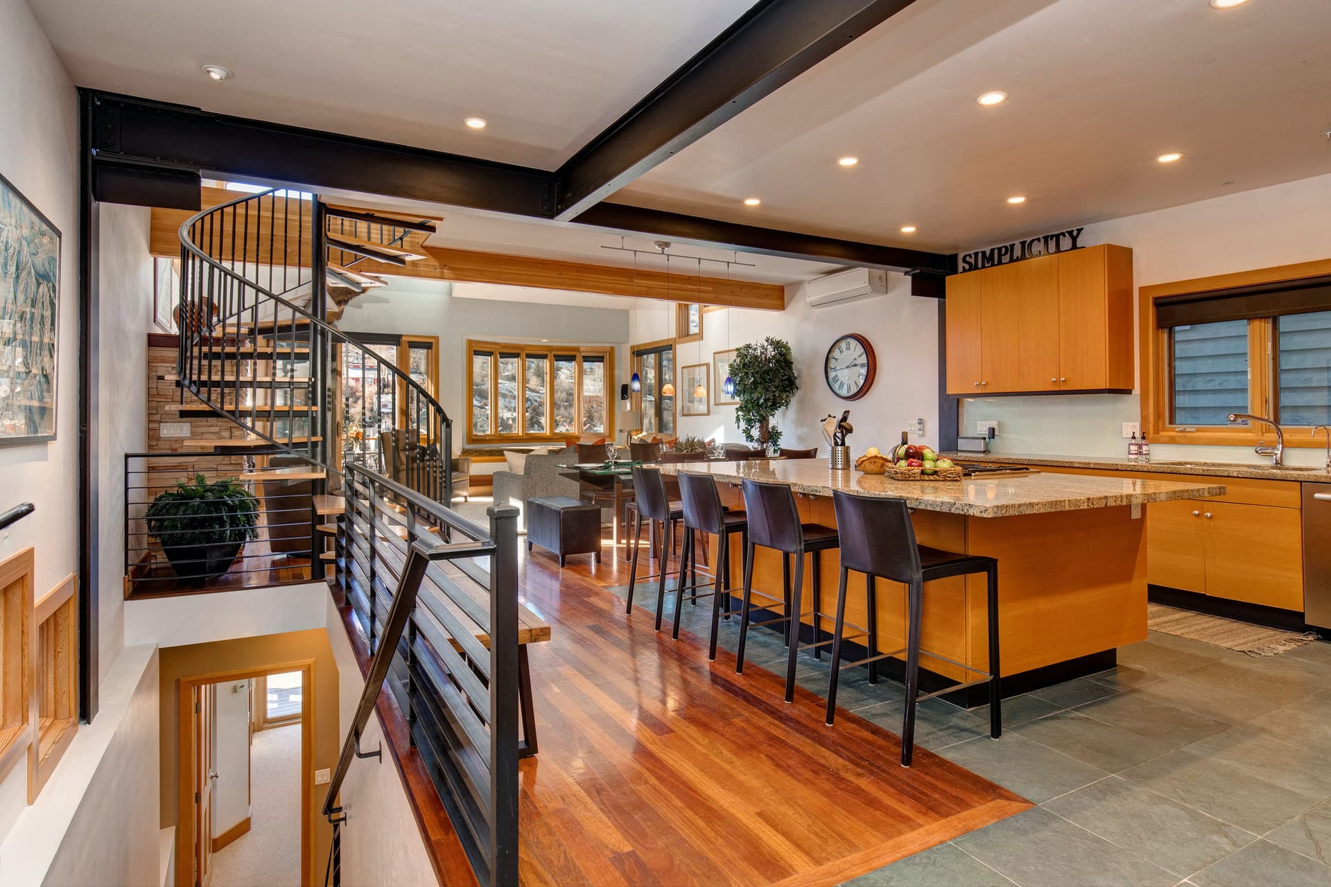 Old Town Overlook House - Image 6