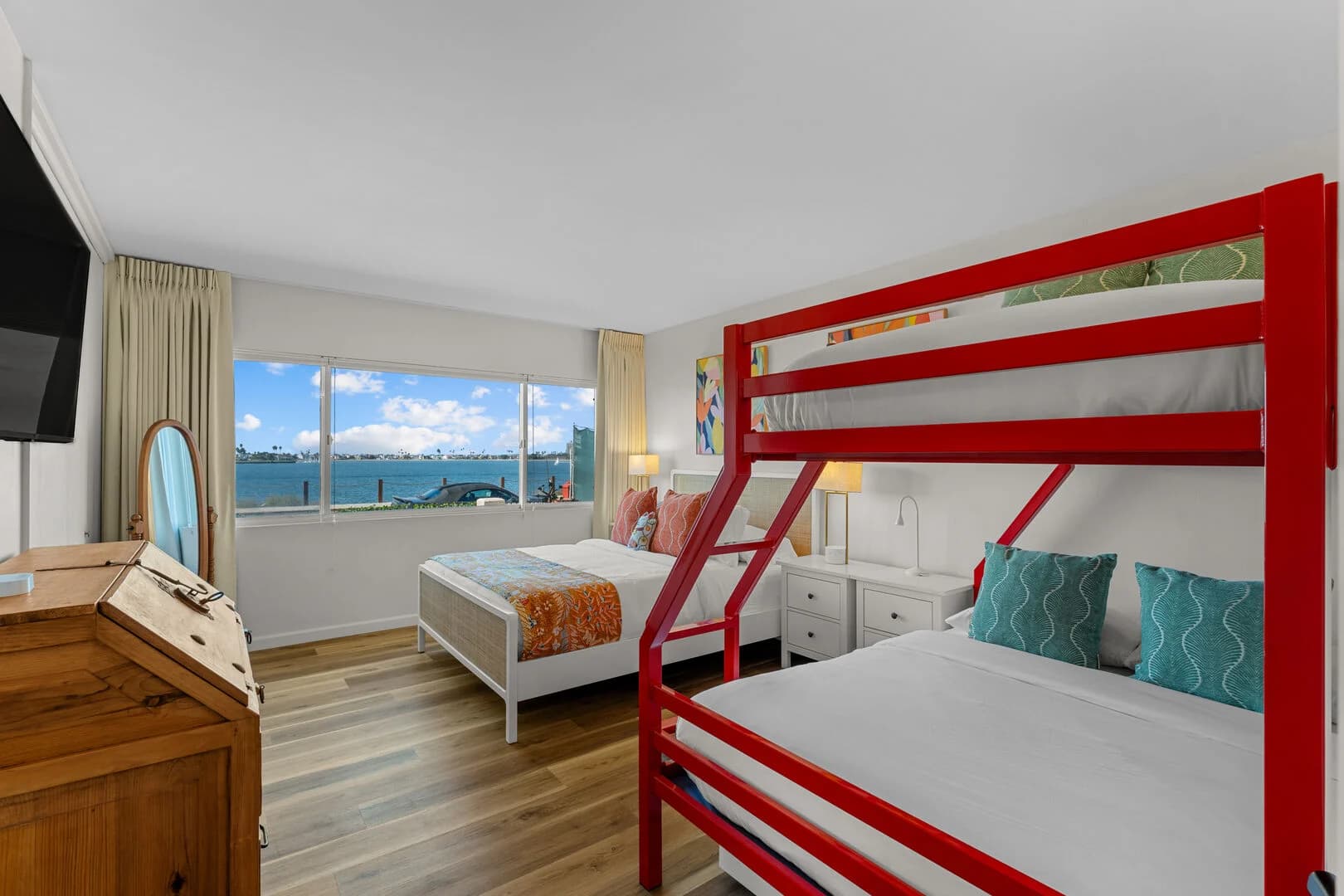 Sunsets on Riviera - Image 26