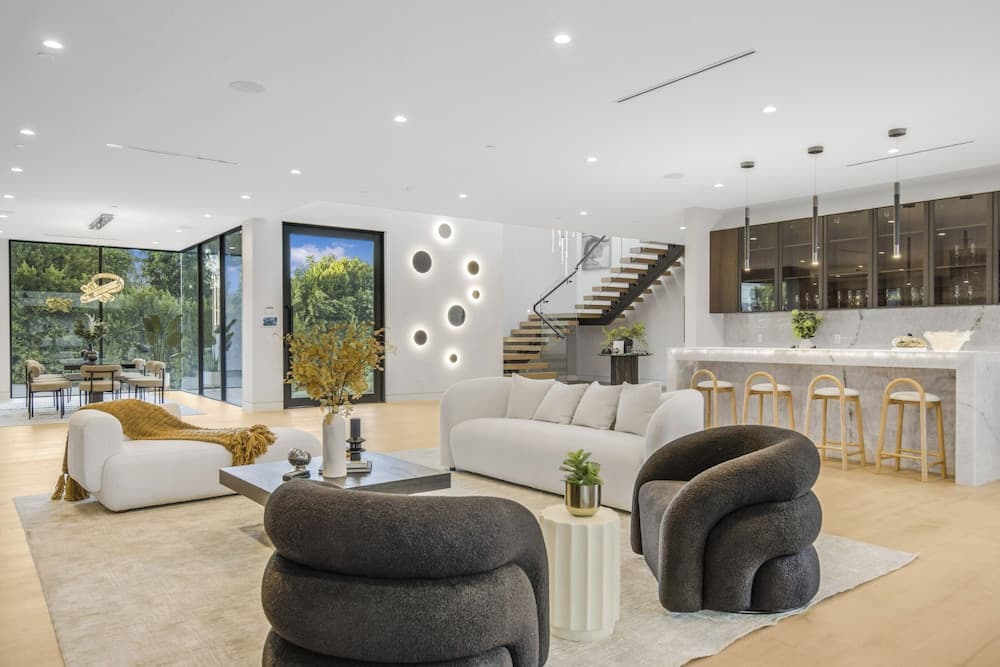 Levitt Lane - Image 3