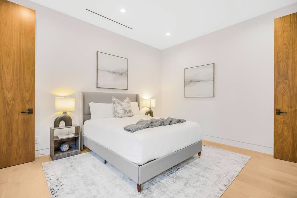 Levitt Lane - Image 4