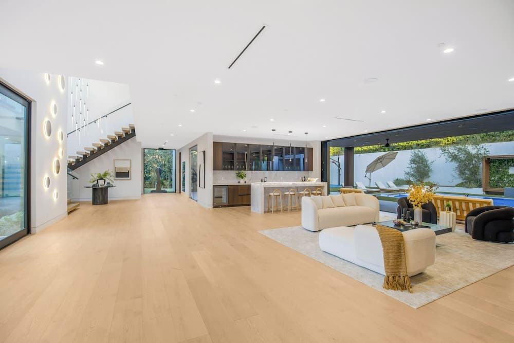 Levitt Lane - Image 45