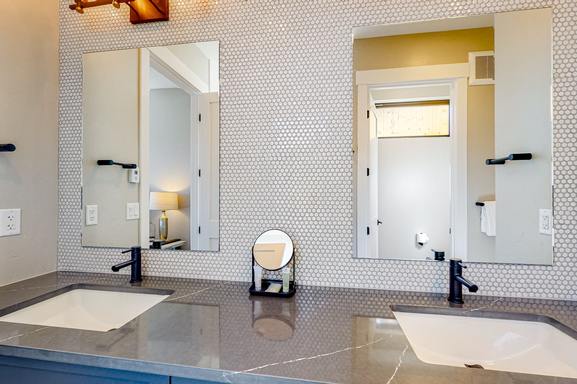 Rendezvous Flat - Image 14