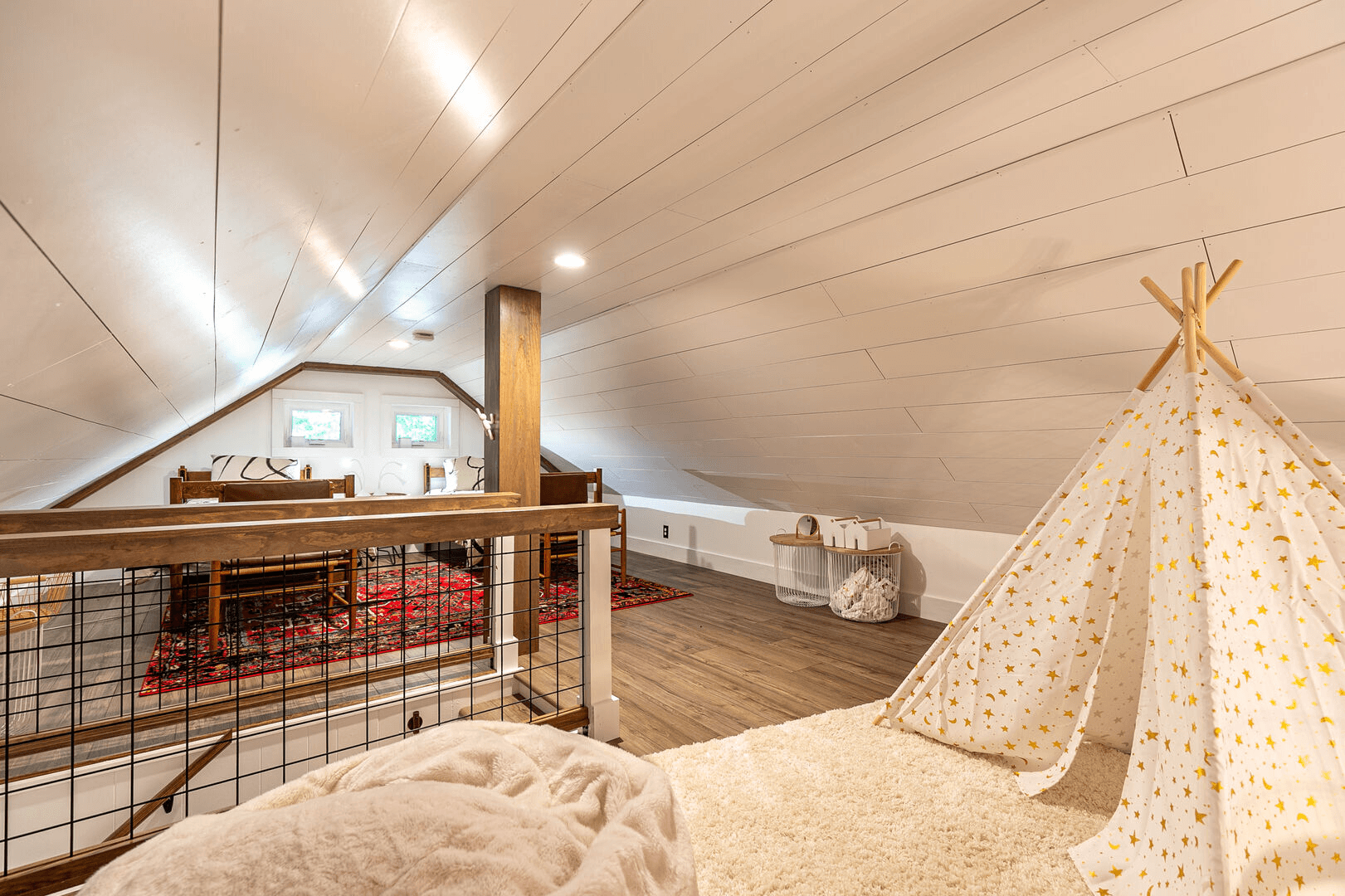 Lark Hollow - Image 20