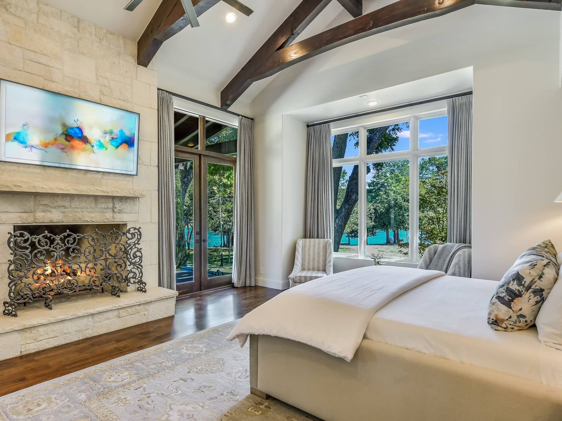 Sapphire on Lake Austin - Image 39