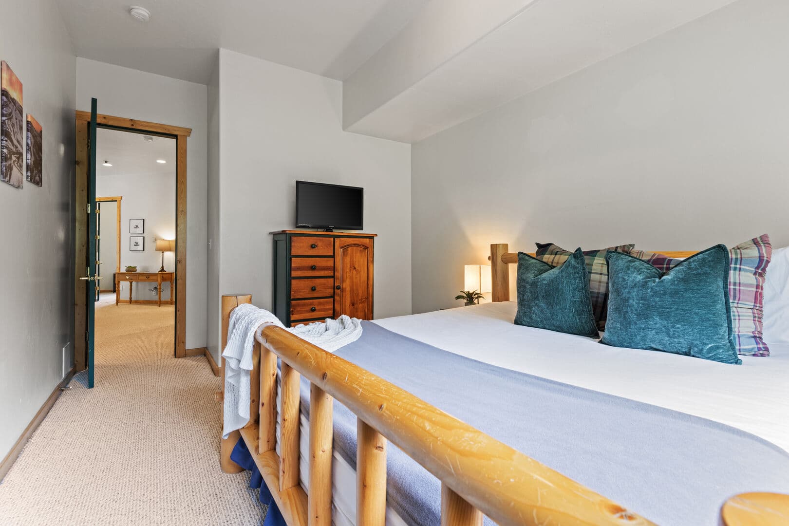 Snow Cloud Villa - Image 32