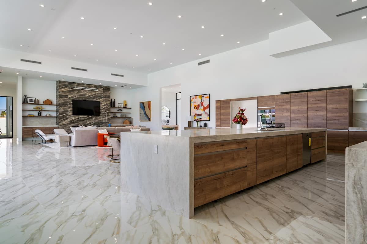 Bravo Villa #13 - Image 11