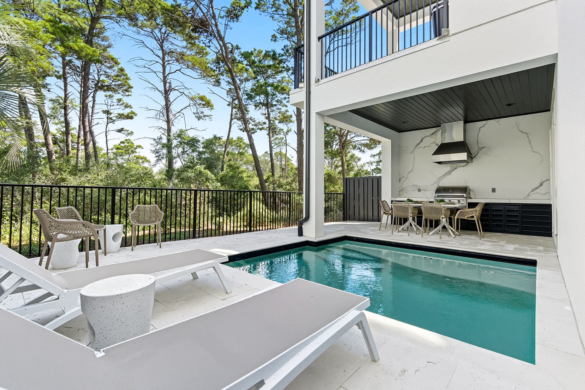 Lilly's Pad - Image 2