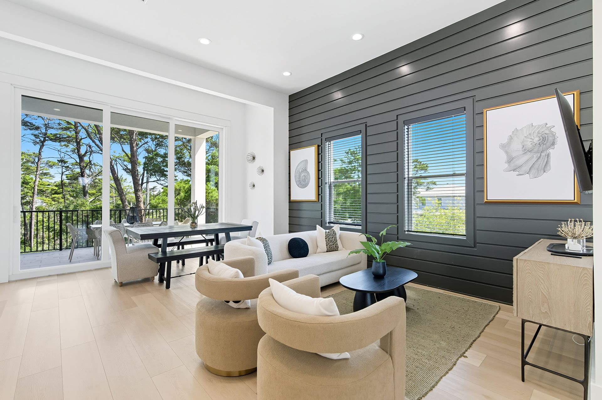 Lilly's Pad - Image 4