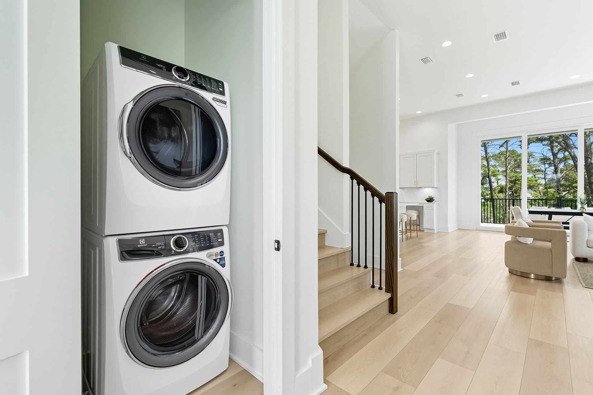 Lilly's Pad - Image 15