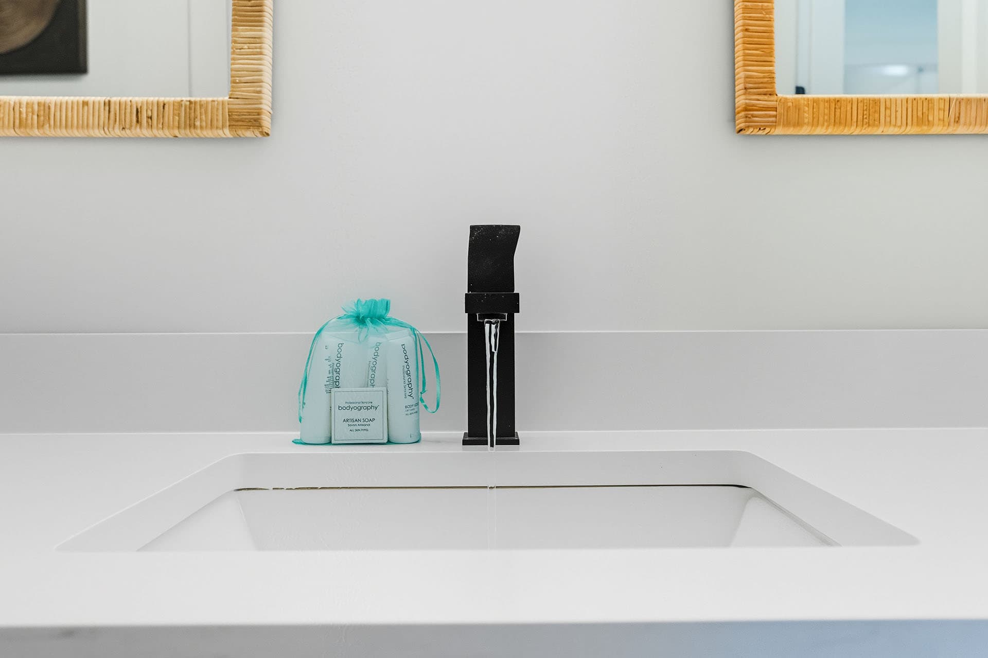 Lilly's Pad - Image 23