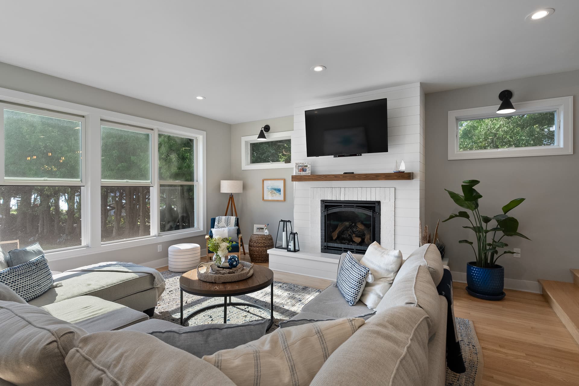 Limestone Edge - Image 2