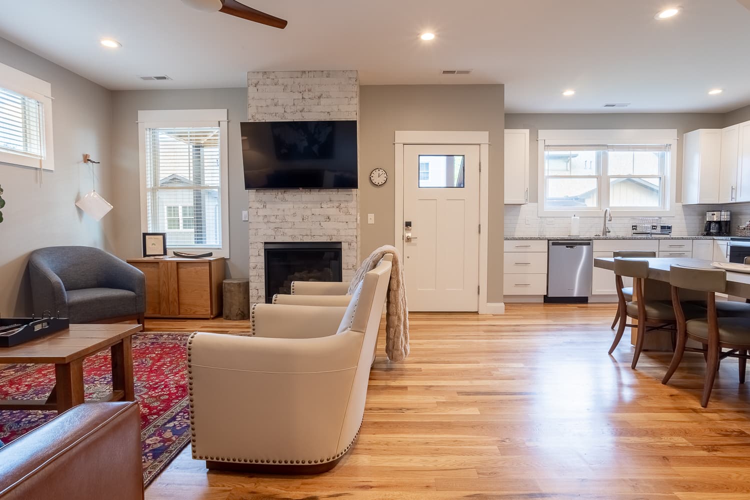 Little Sadie - Image 4