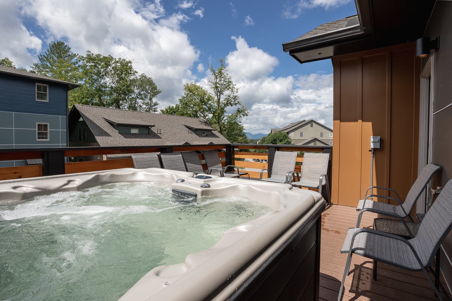 Little Sadie - Image 22