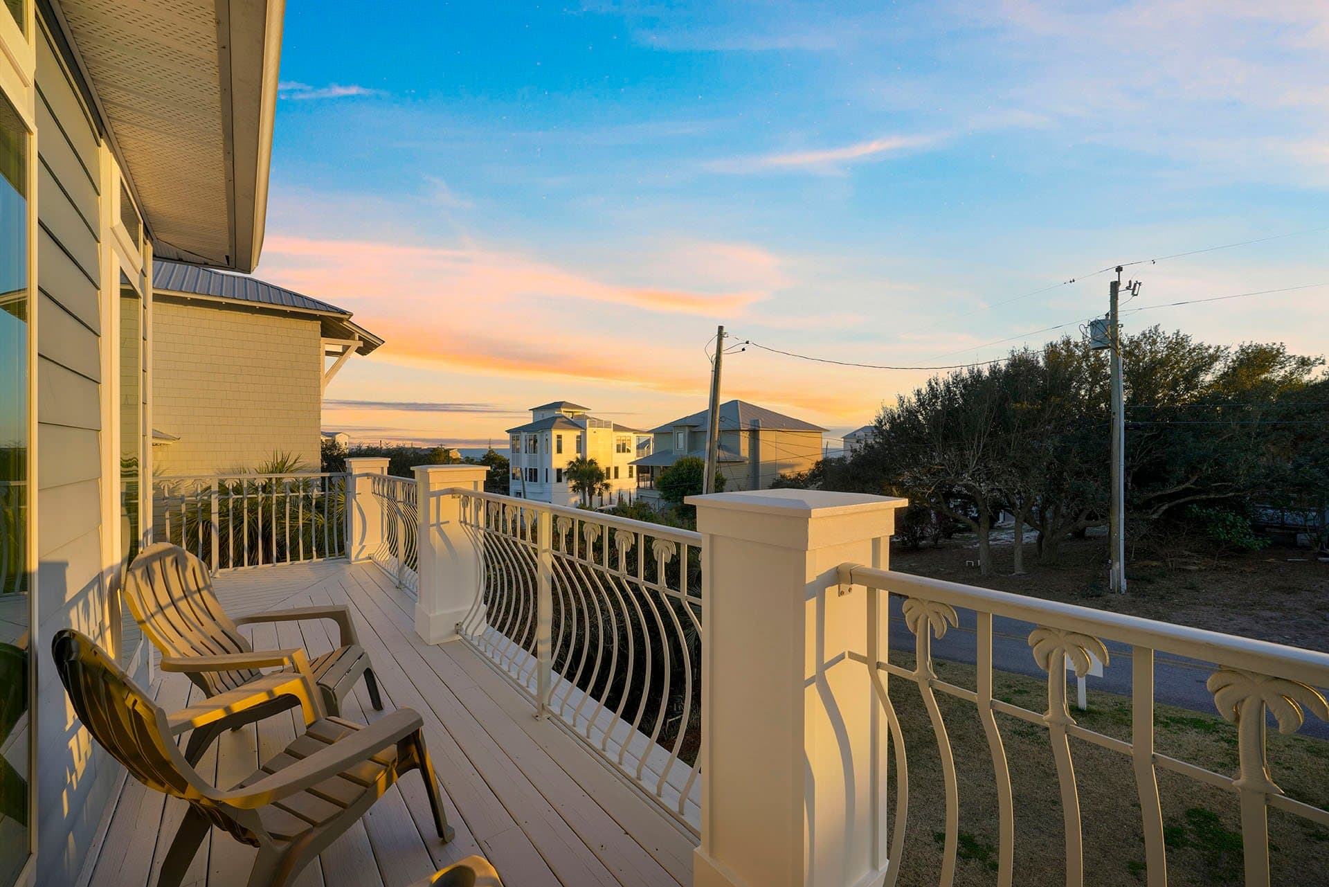 Lizard Palms - Image 26