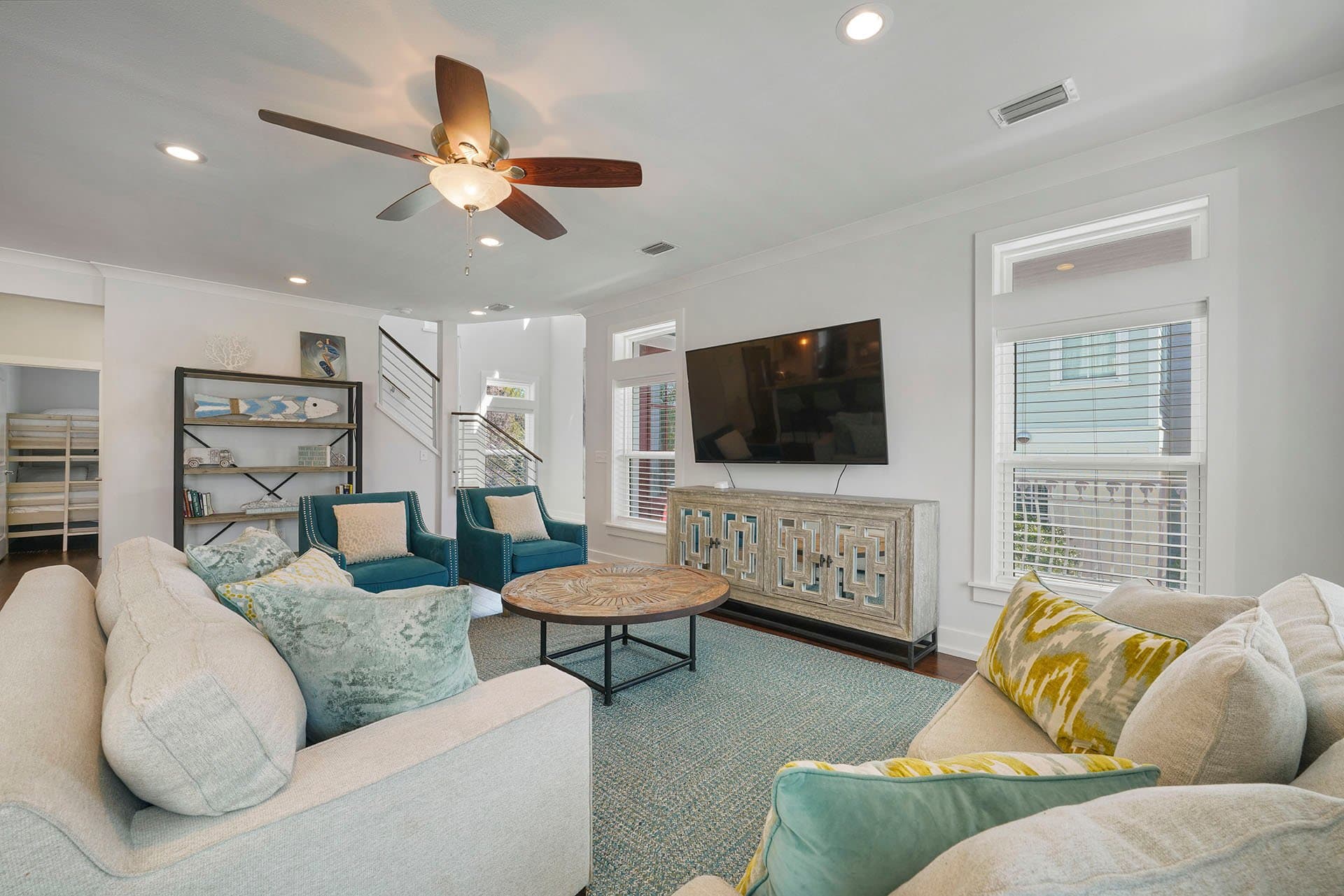 Lizard Palms - Image 2