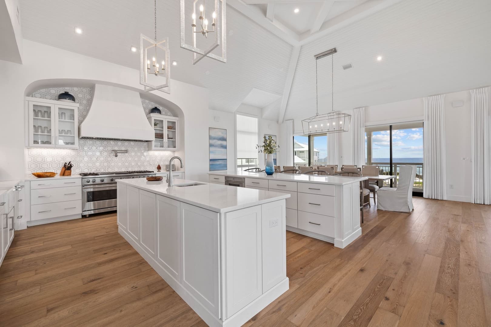 Eyes on Sunrise - Image 5