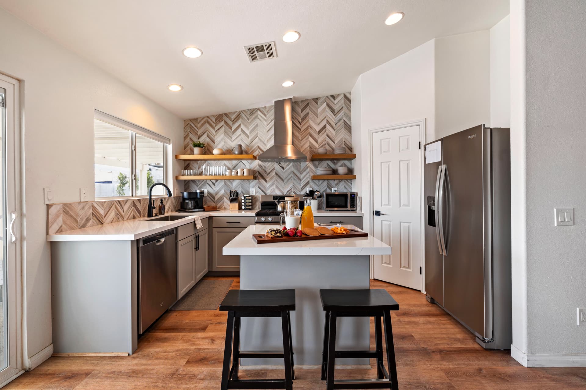 Montego House - Image 5