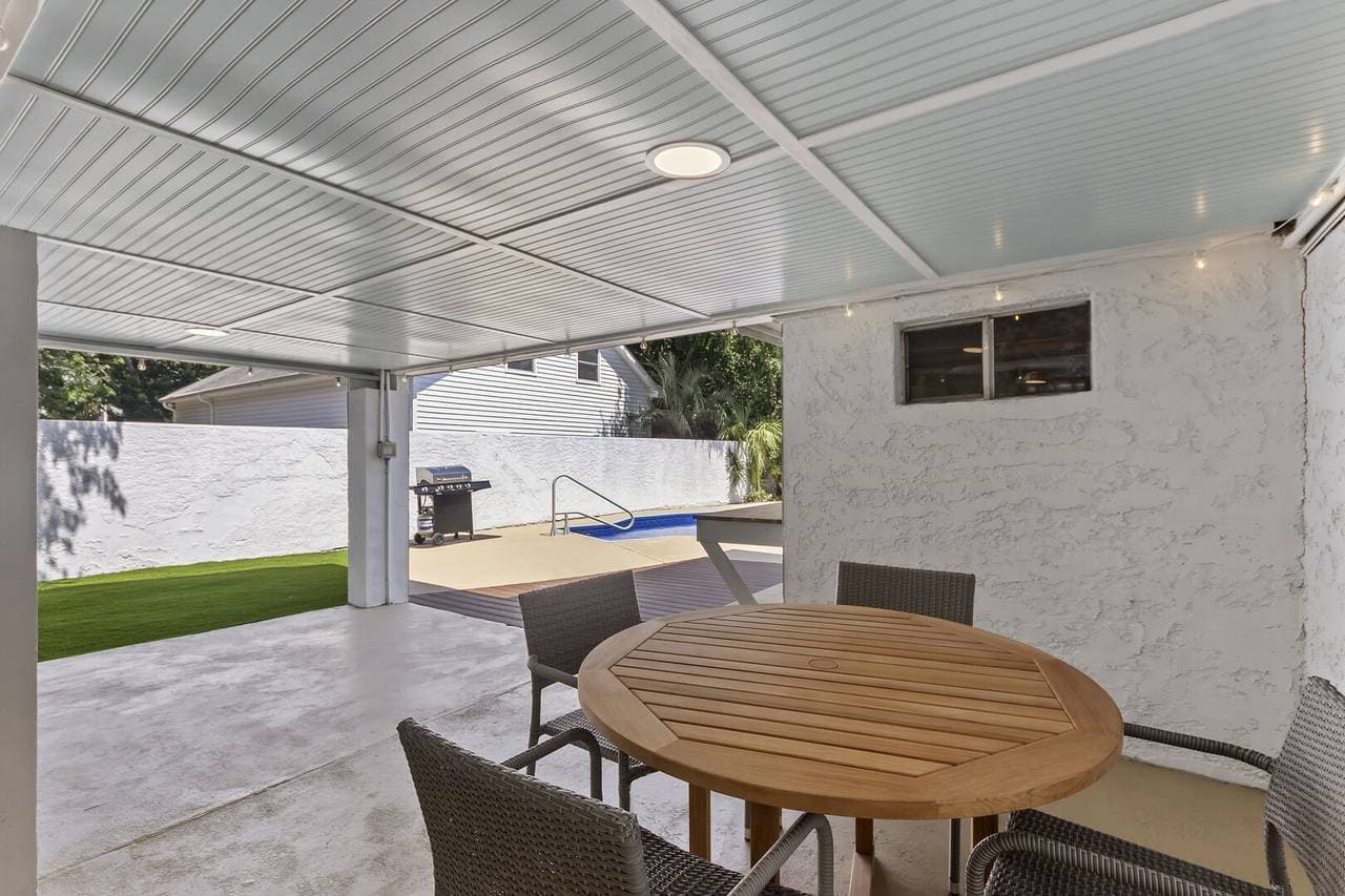 Isleview Escape - Image 43