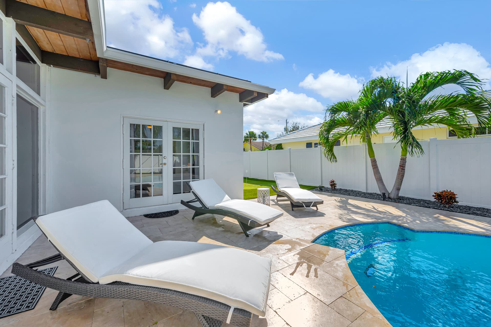 Rodman House - Image 80