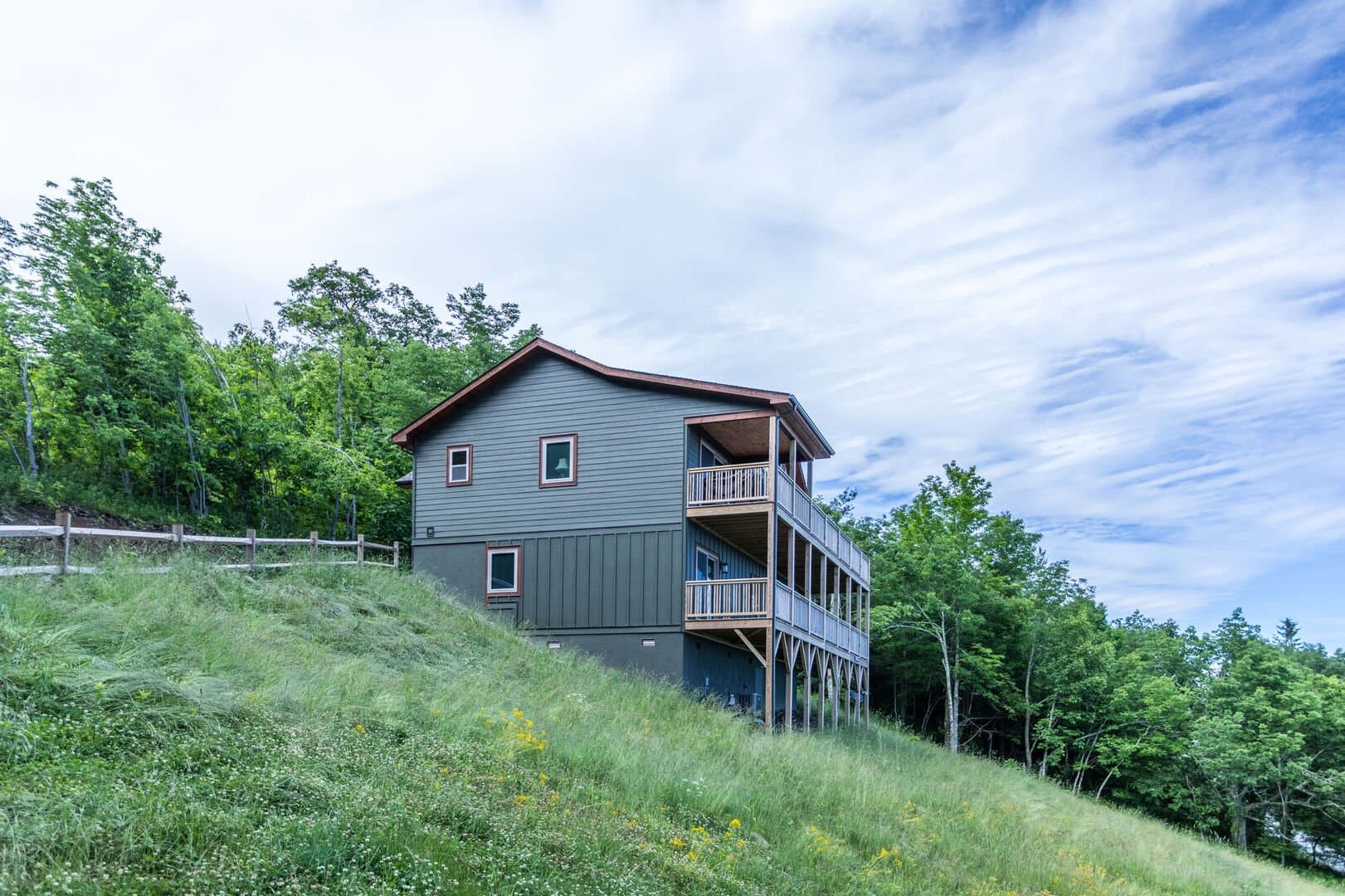 Mountain Vista Chalet - Image 29