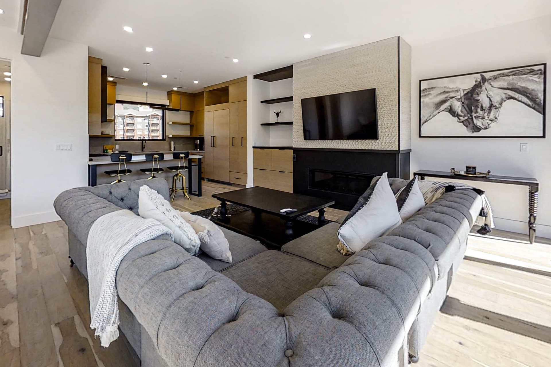 Ridgeline Oasis Place - Image 3