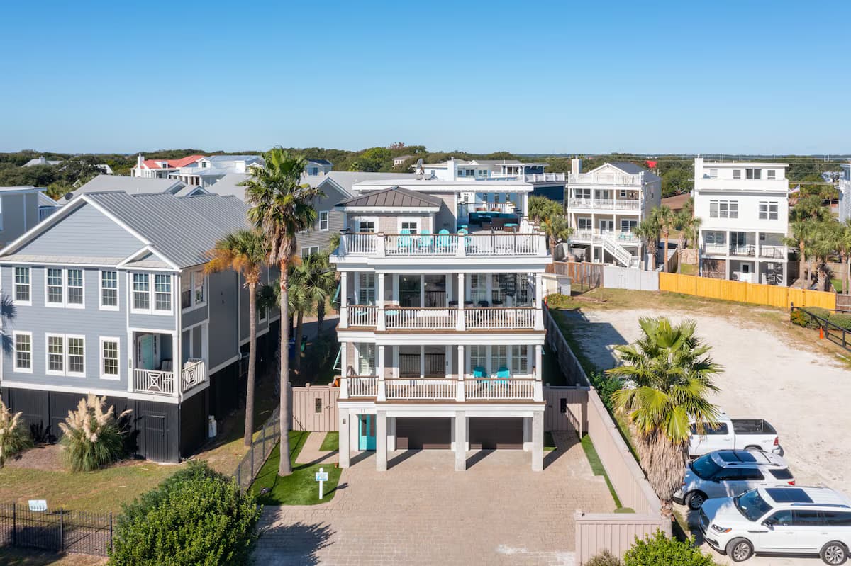 JC Long Villa - Image 10