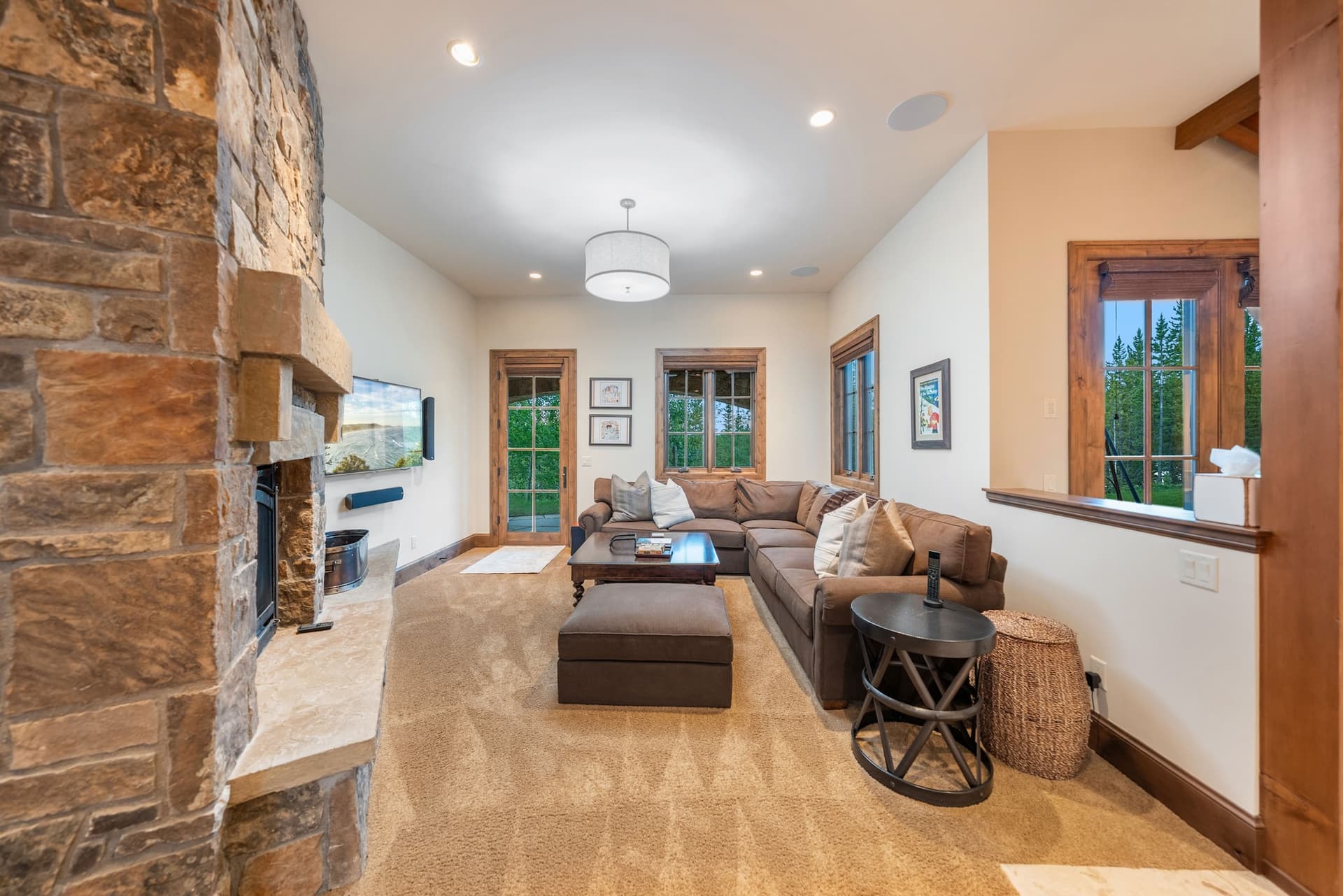 Last Best Chalet - Image 37