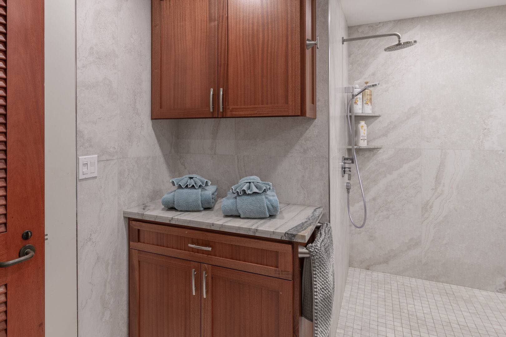 Lani Residence - Image 32