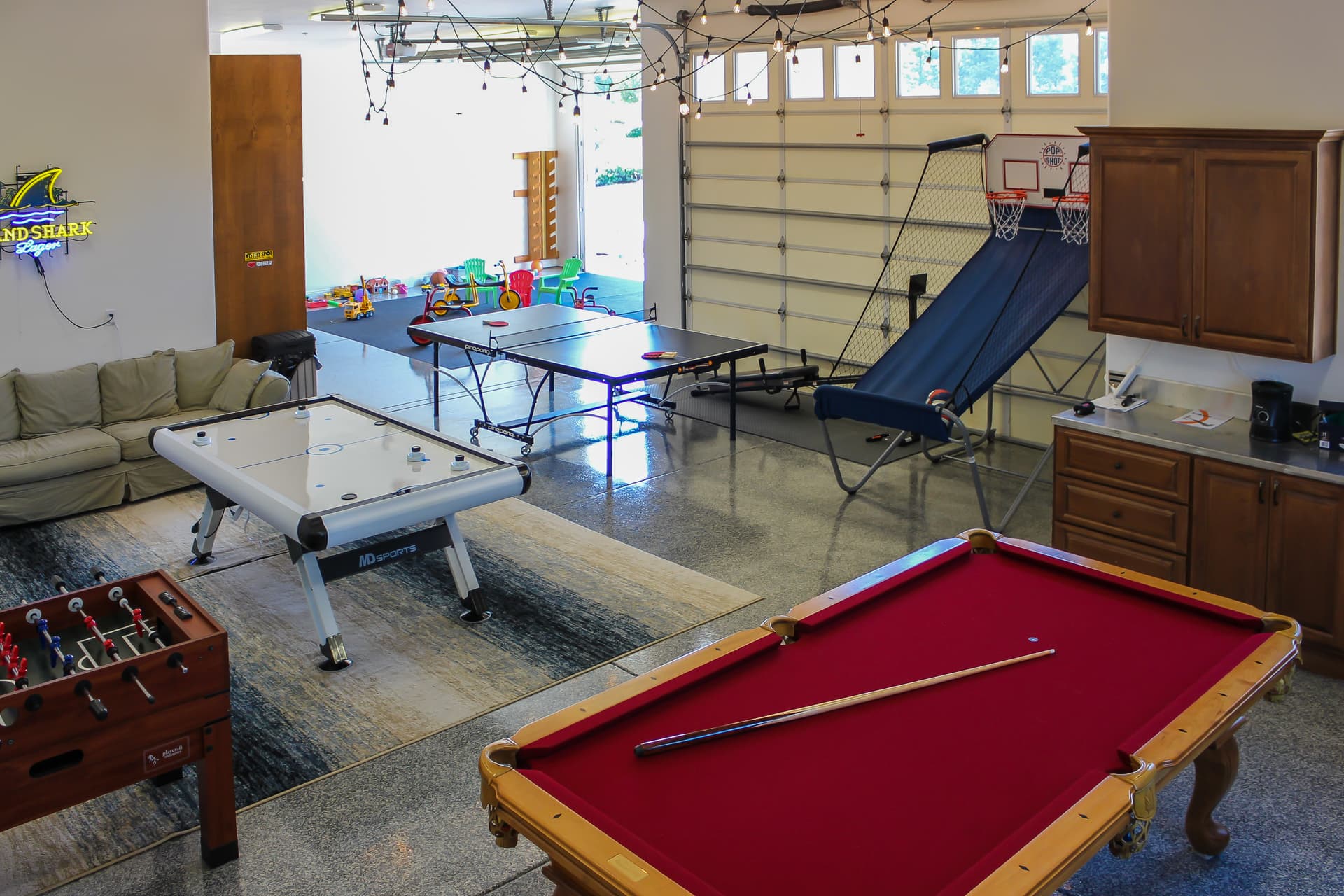 Frontier Farmhouse - Image 32