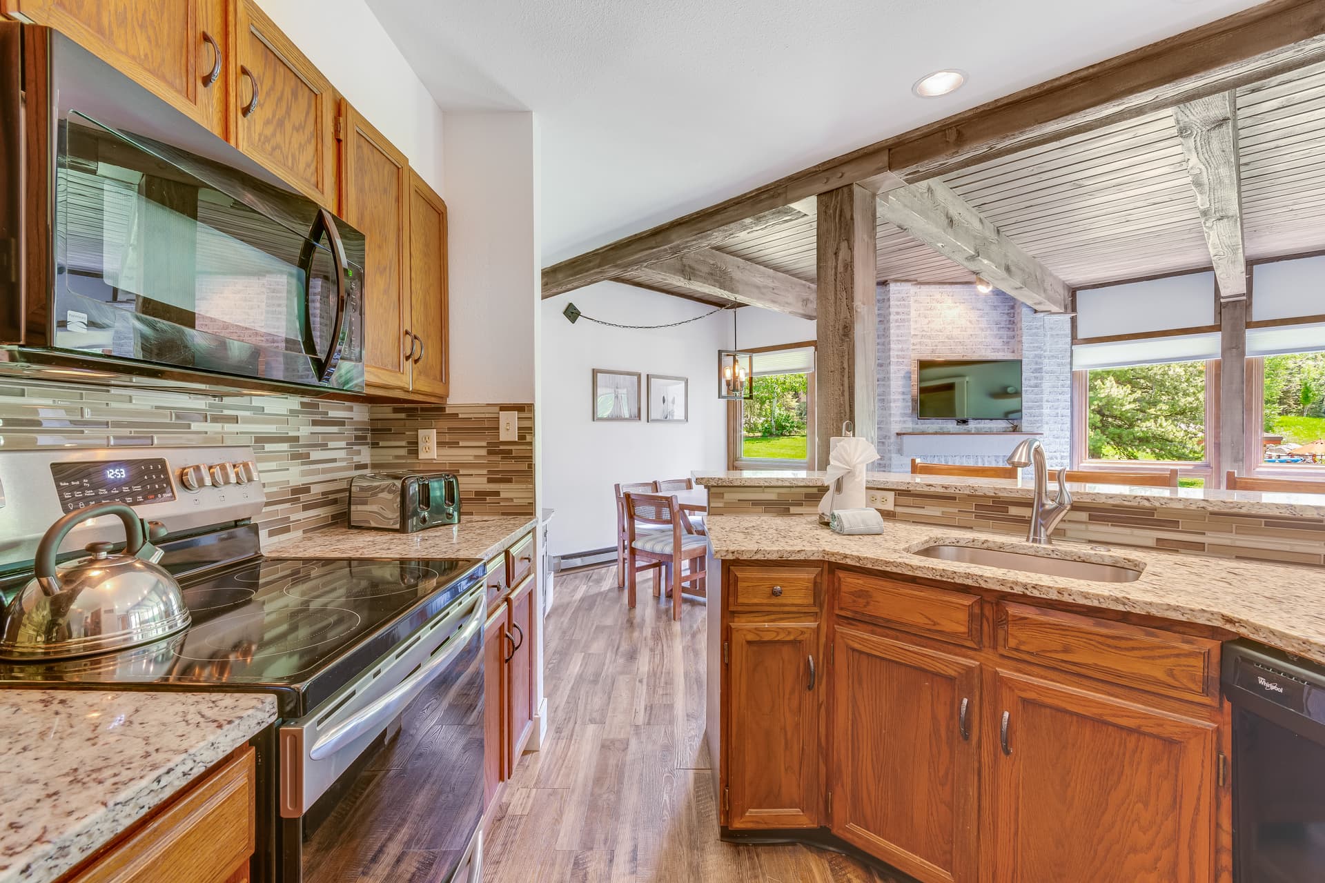 Lodge #B209 - Image 9