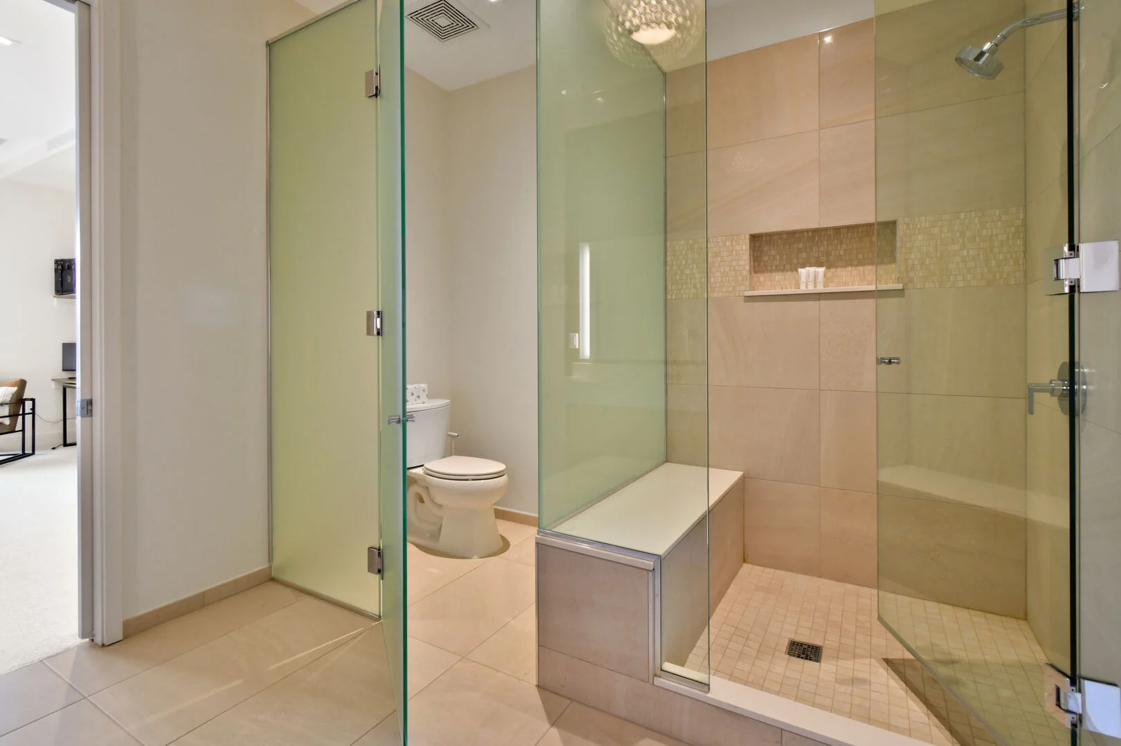 Lift Residence #602 - Image 22