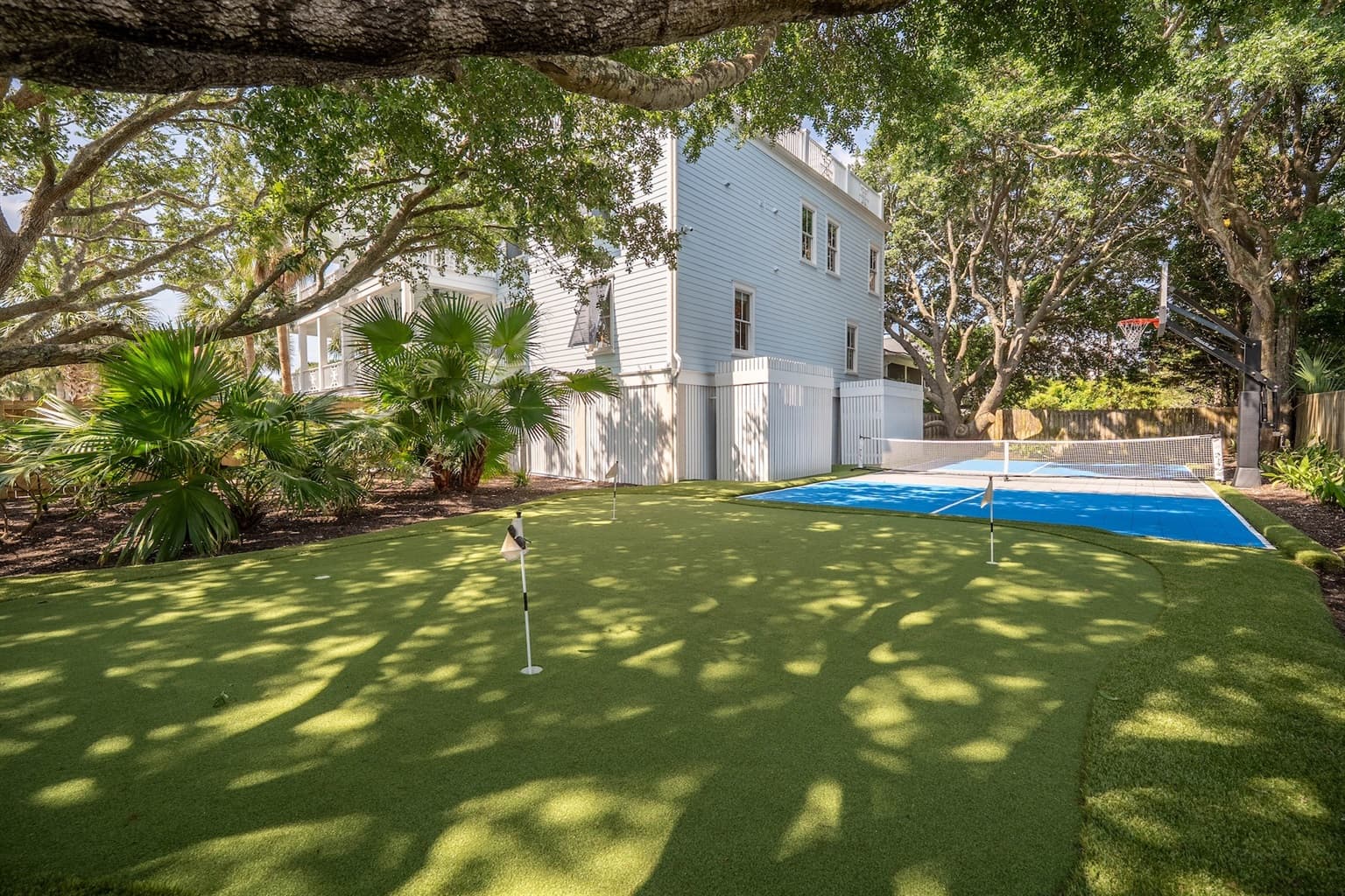 Beach Retreat - Image 56