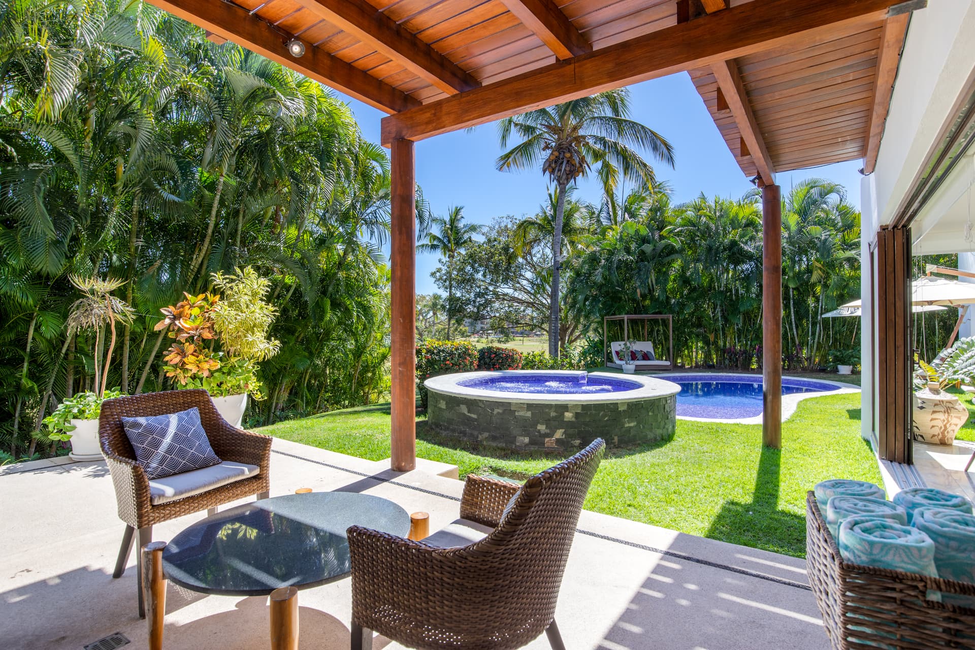 La Serenata #6 - Image 32