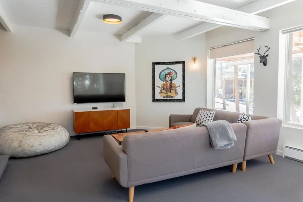 Artisan A-Frame Escape - Image 27