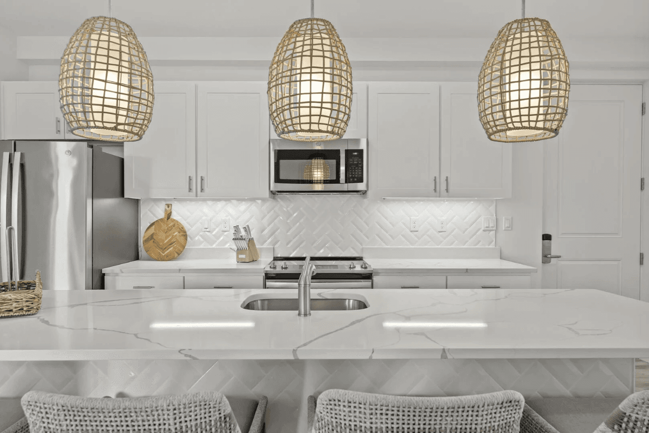 Sea La Vie - Image 11