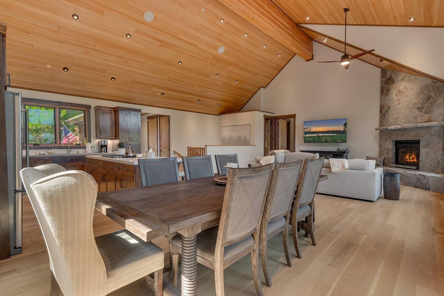 Bluebird Lodge - Image 6