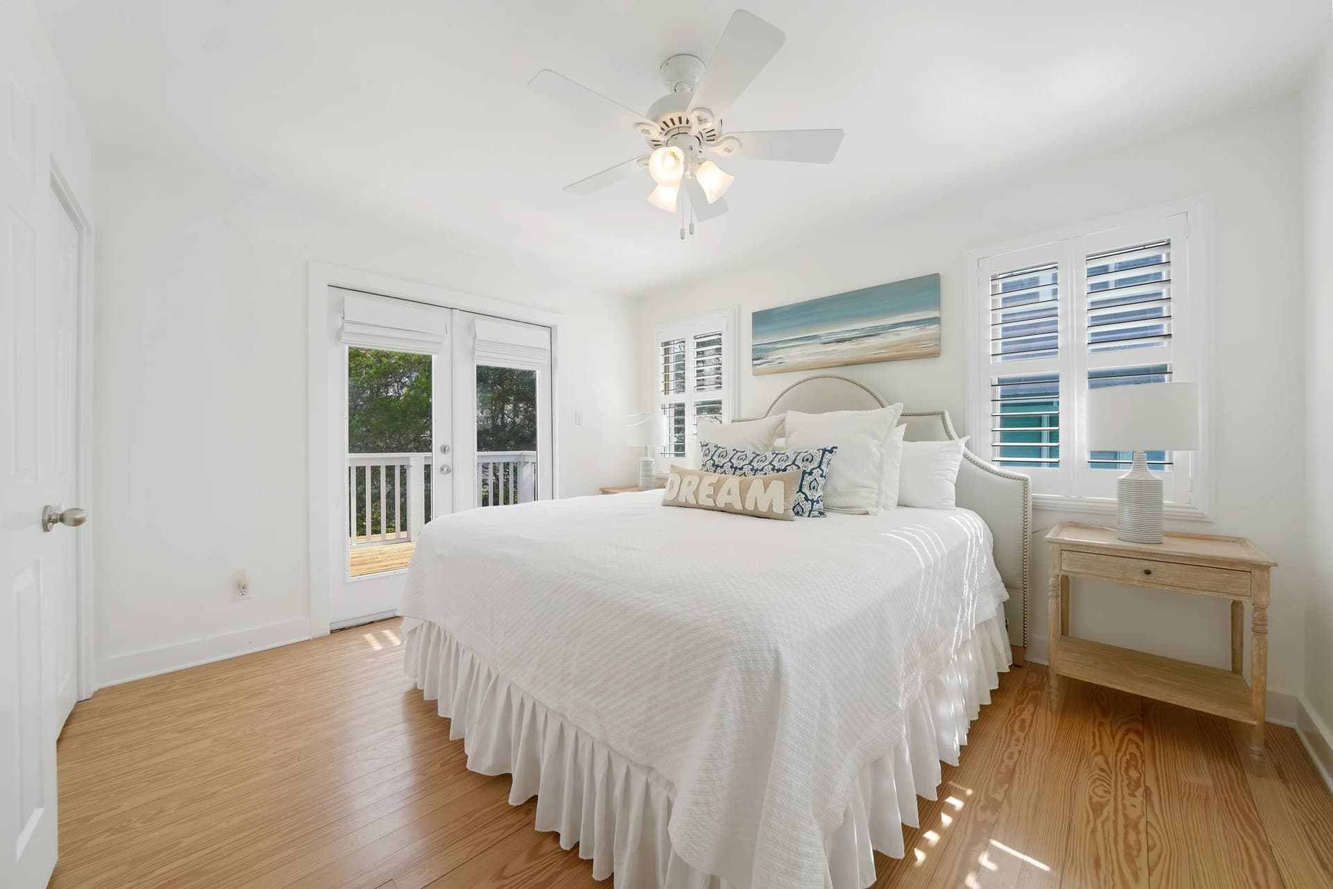 Salty Dogs House - Image 27