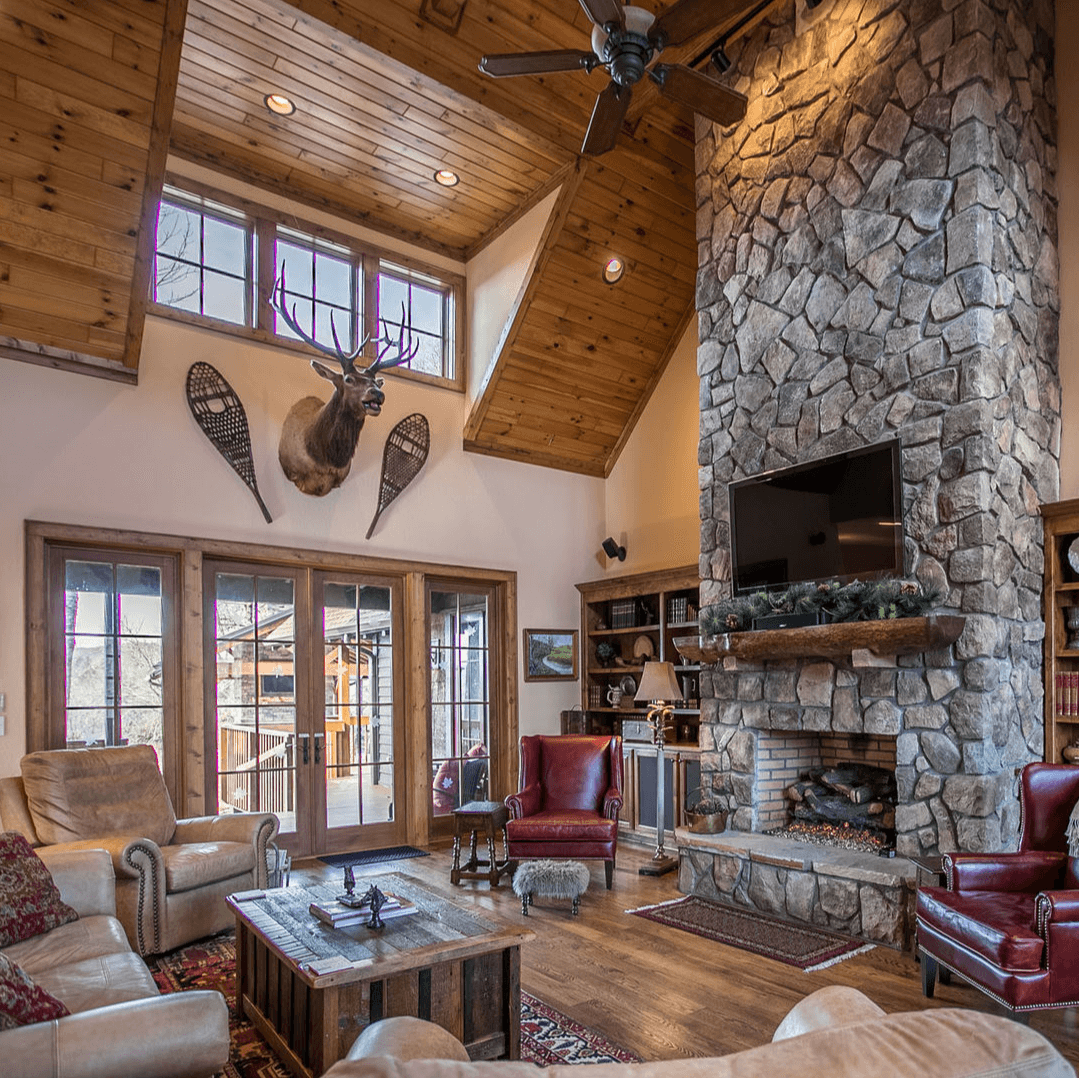 Elk Camp Lodge - Image 1
