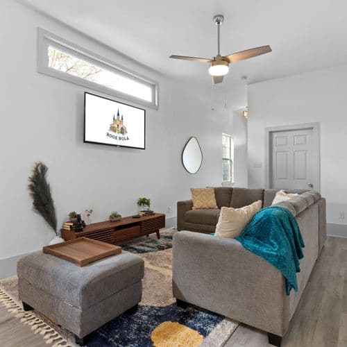 House of Vibes - Image 6