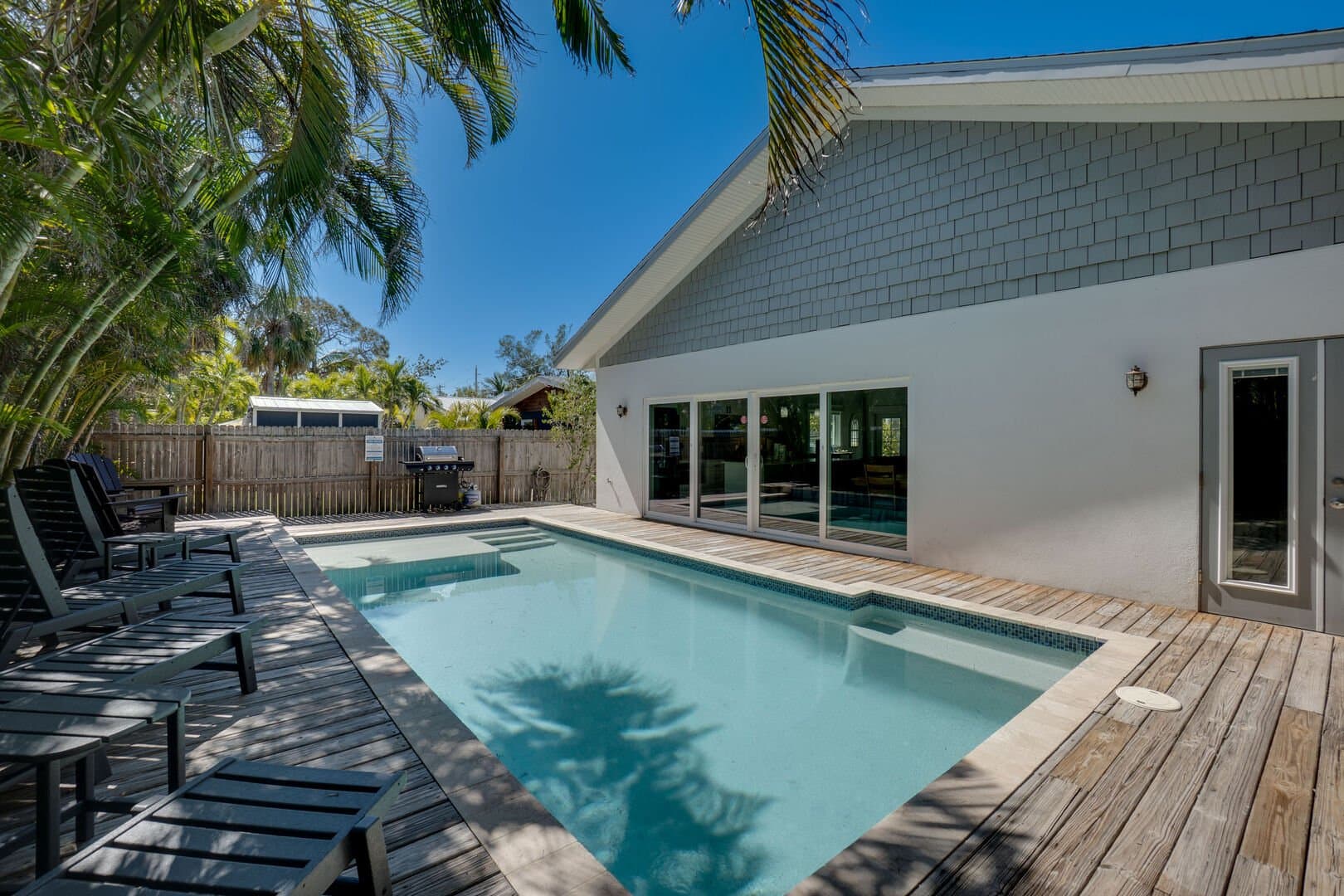 Stonehenge - Image 1