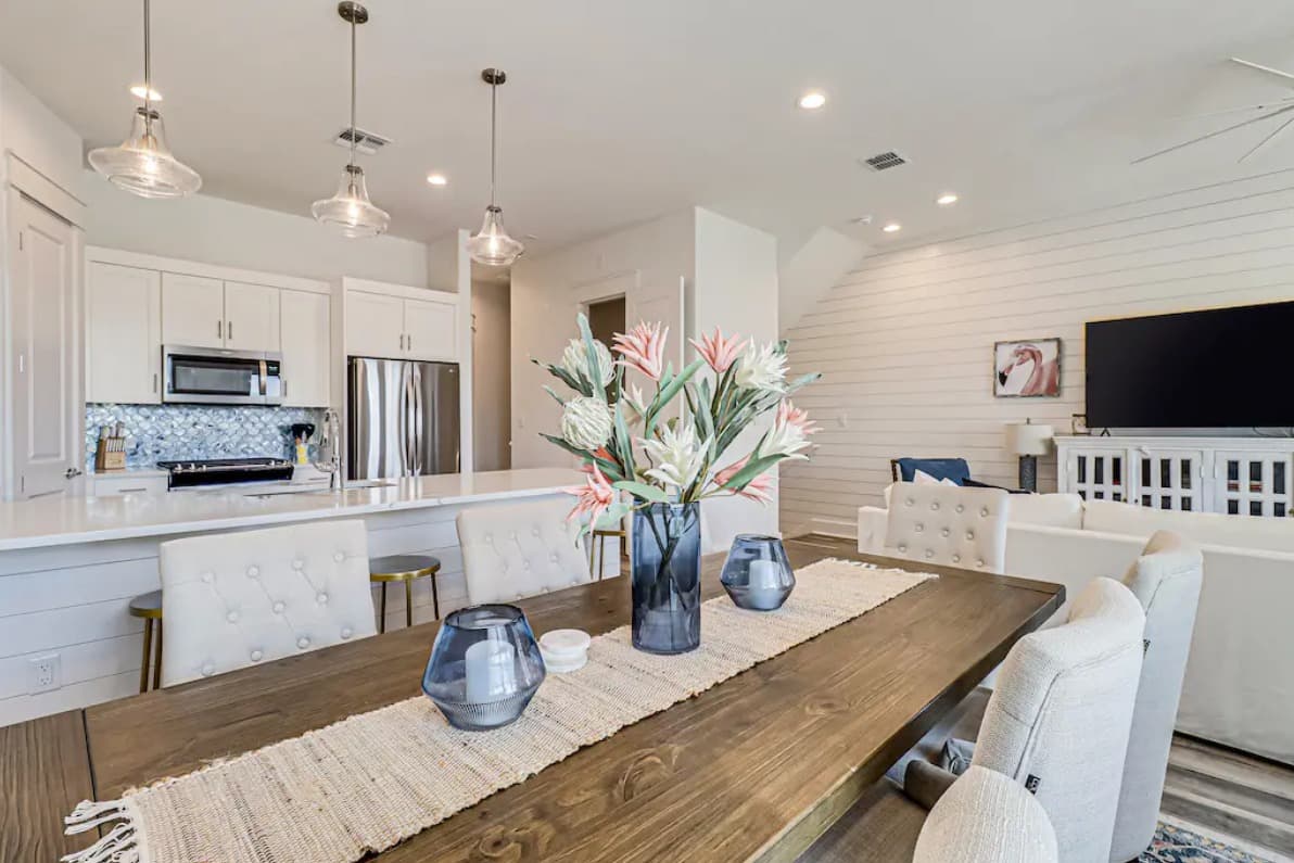 Good Life Home - Image 13