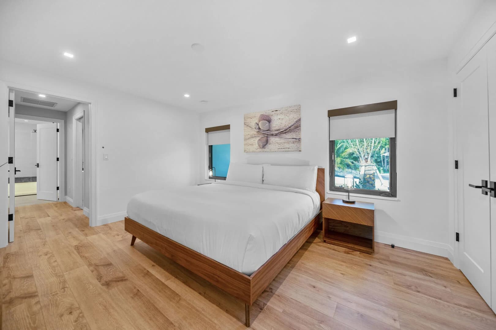 Waters Edge #906 - Image 36