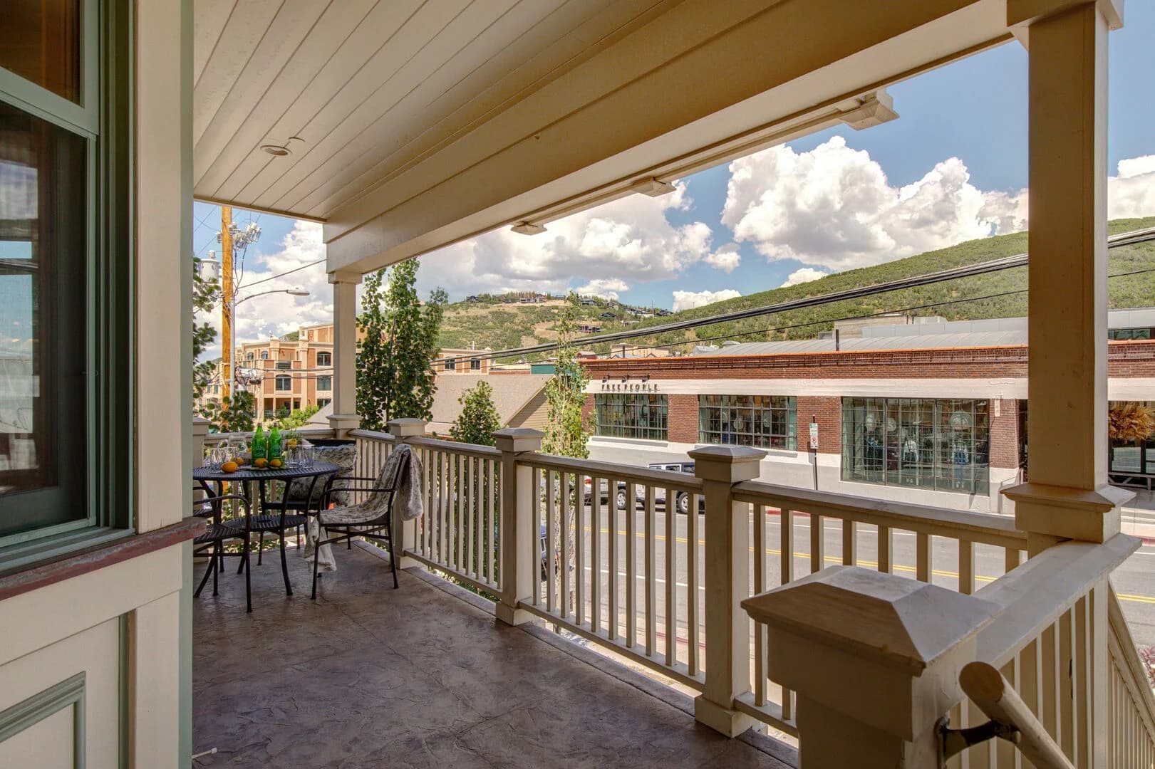 Snowdancer - Image 10