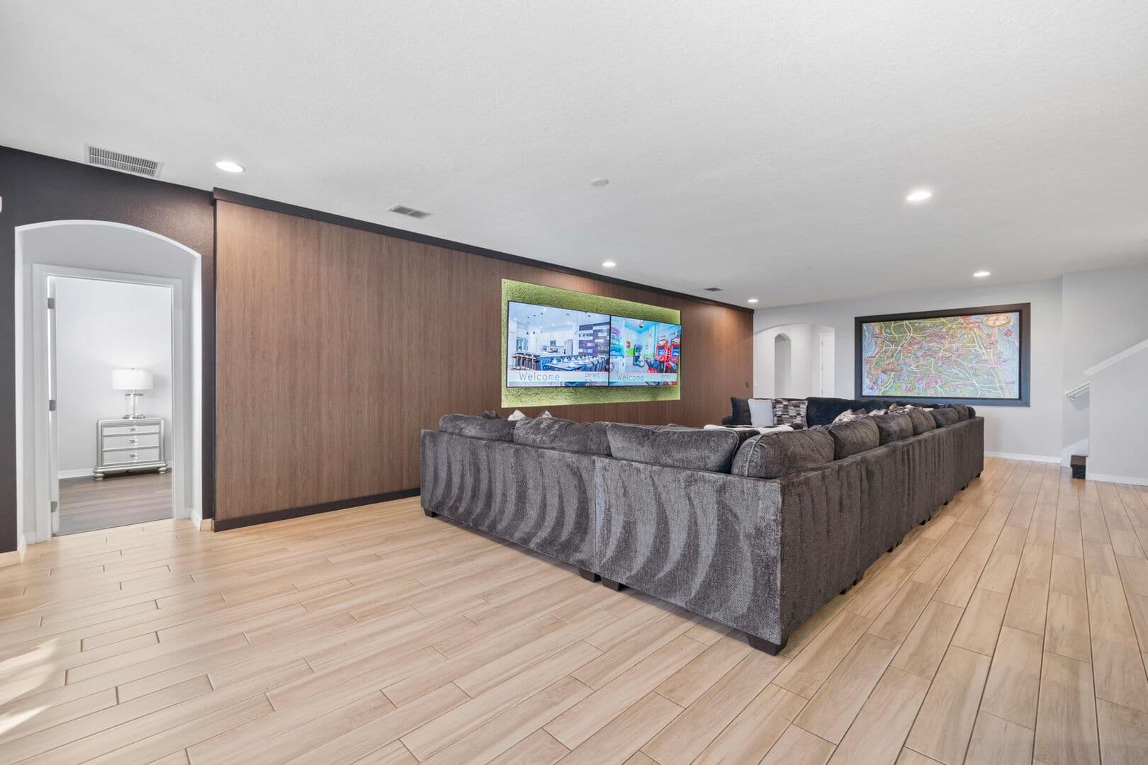 Grand View - Image 55