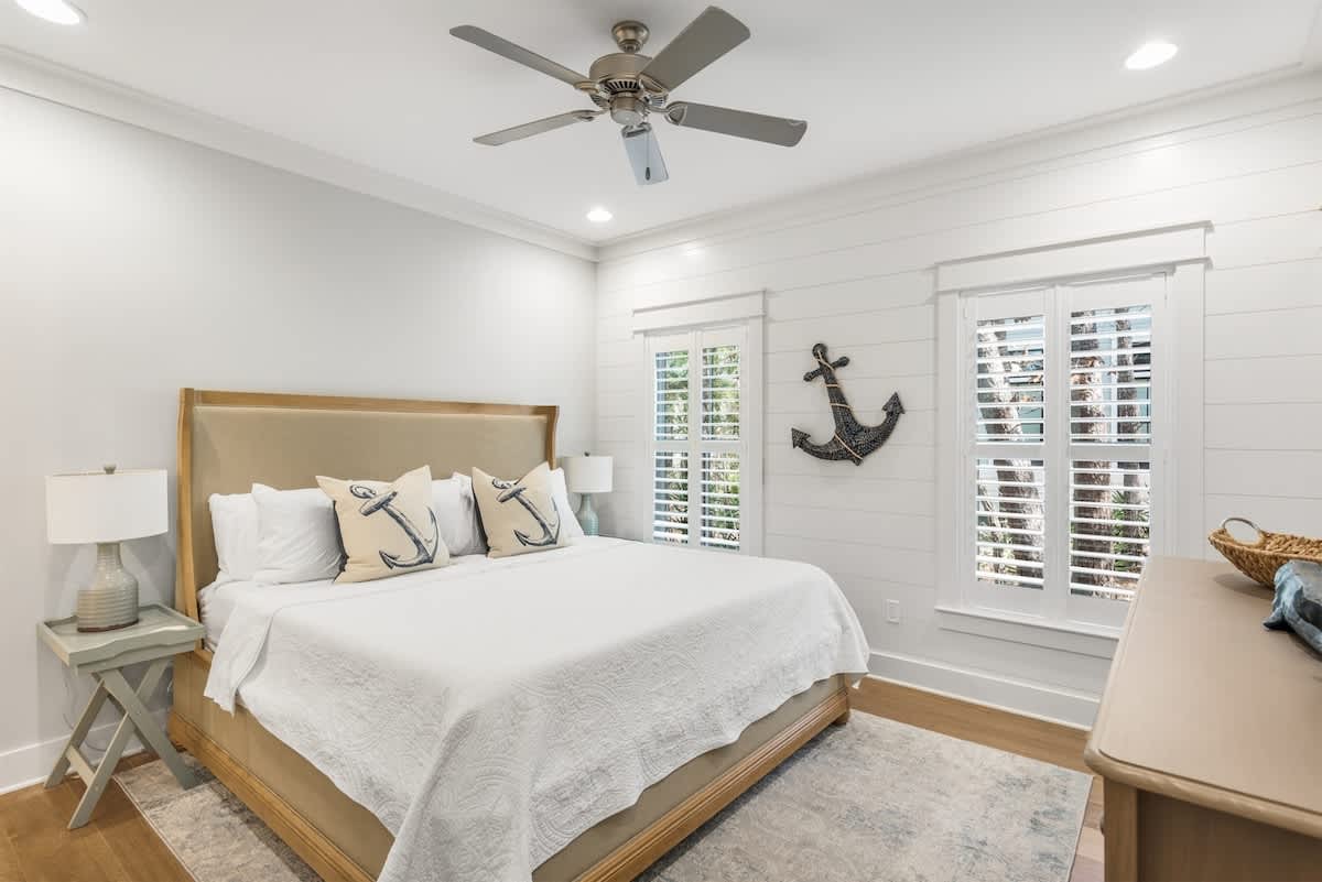 Southern Tides - Image 18