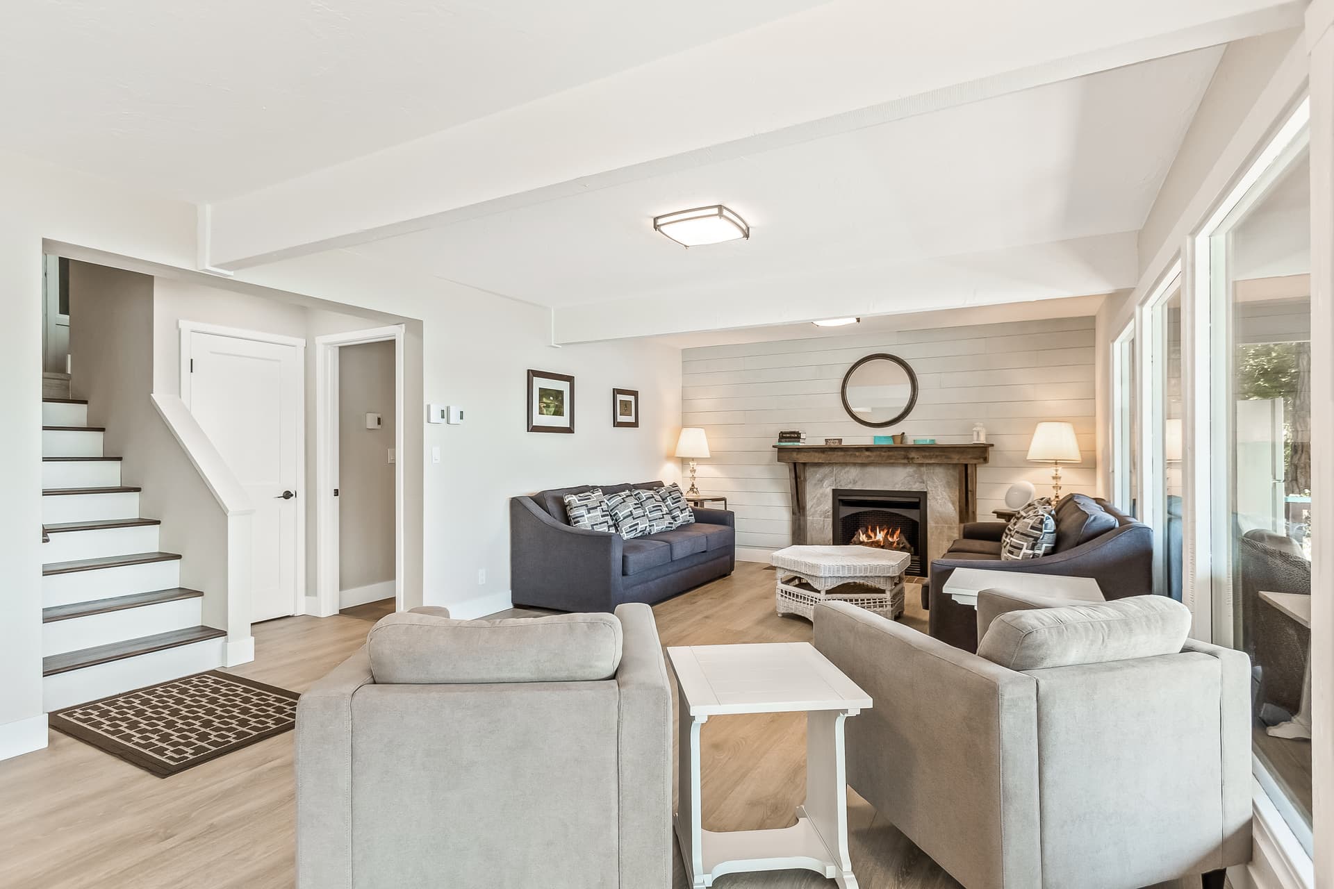 Mica Bay Serenity Cabin - Image 2