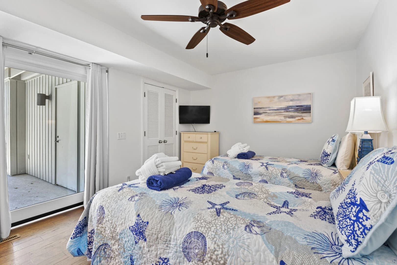 Pelican's Perch - Image 25