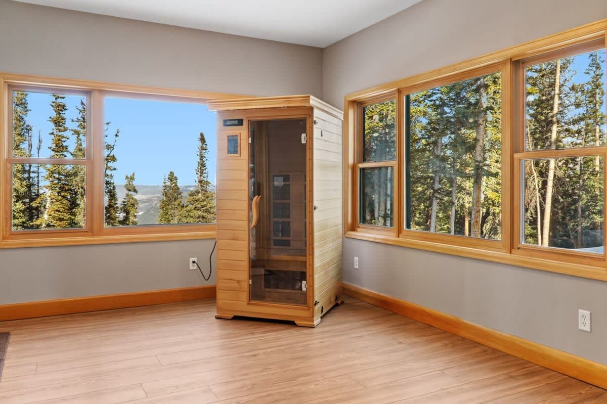 Blue River Retreat - Image 19